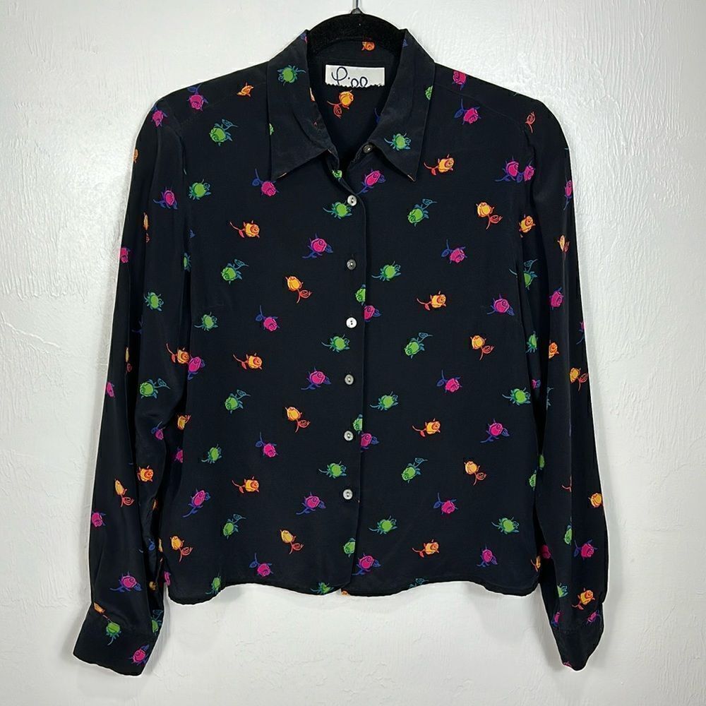 Lilly Pulitzer Rose Print Long Sleeve Button Down Shirt In Black Size S